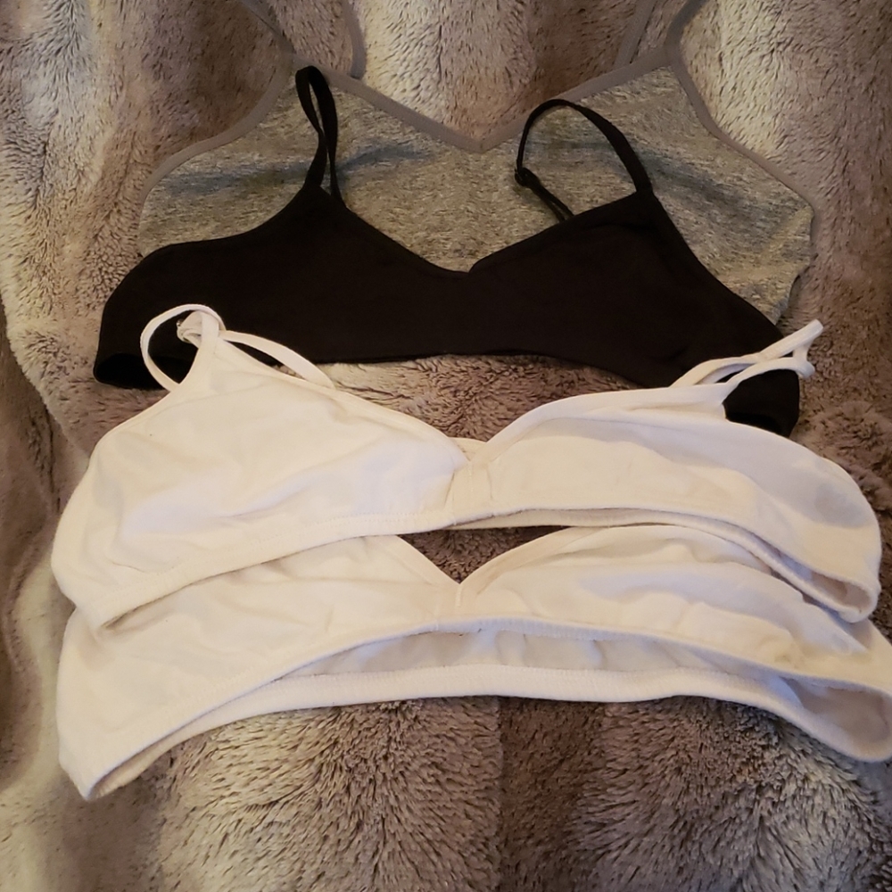 Girls bras size L 14